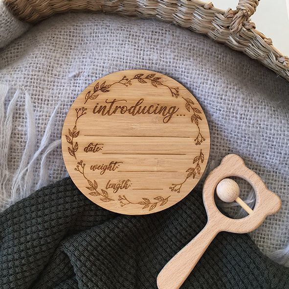 Introducing Wreath Birth Announcement Disc